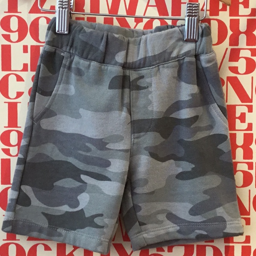 Appaman Camo Shorts, NEW WITH TAGS!